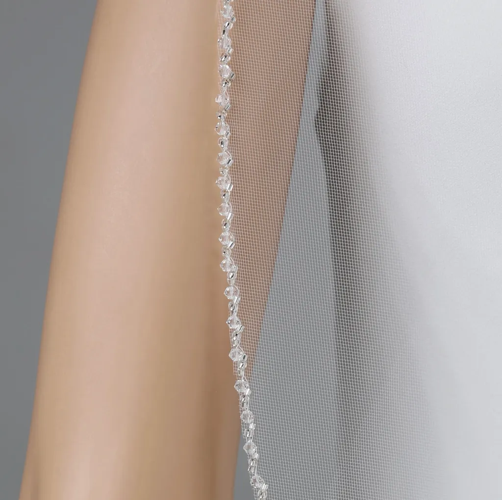 Veil Tampa Bay Beautiful Bride Blanca Bridal 1.webp