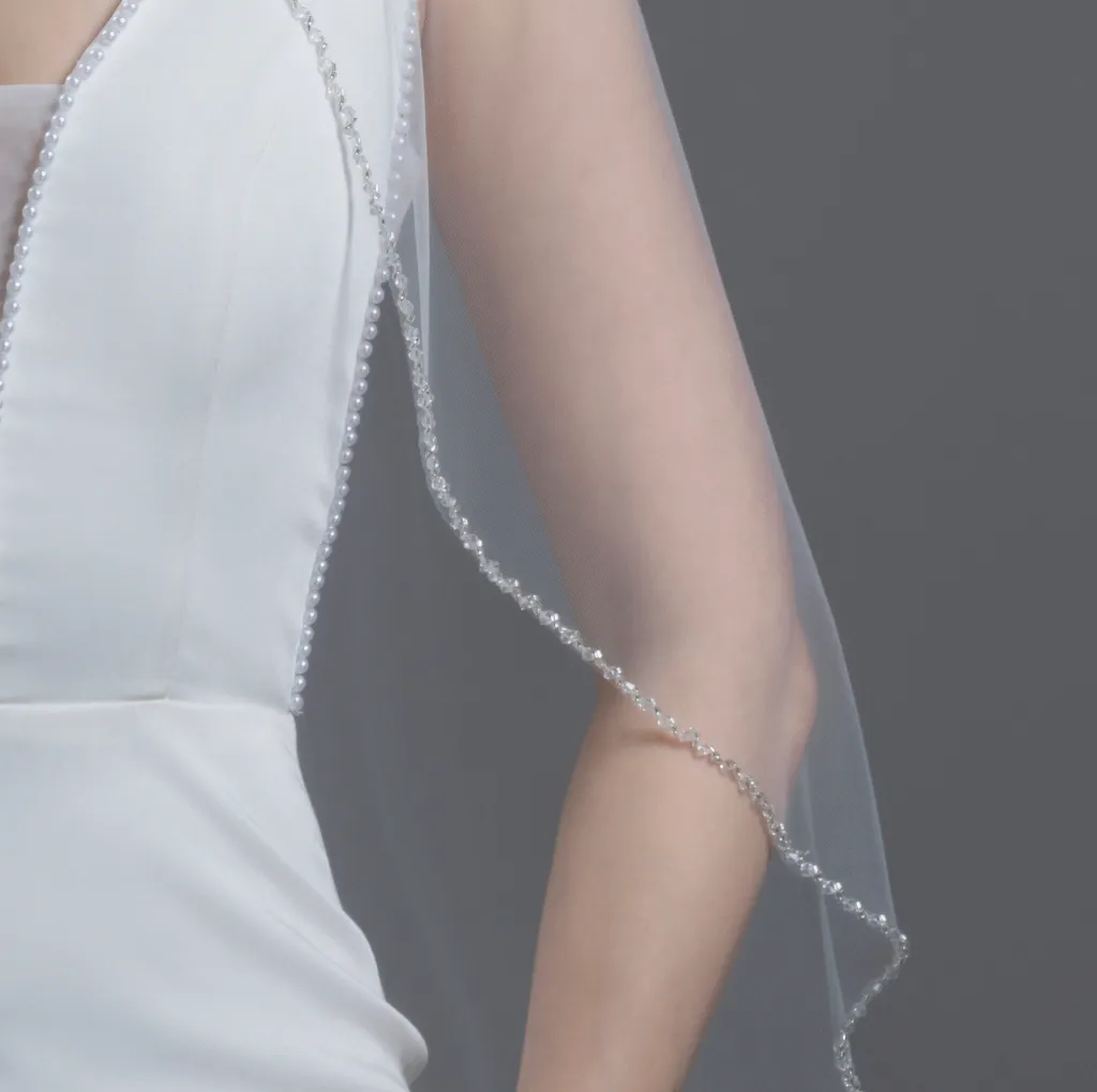 Veil Tampa Bay Beautiful Bride Blanca Bridal  33611.webp