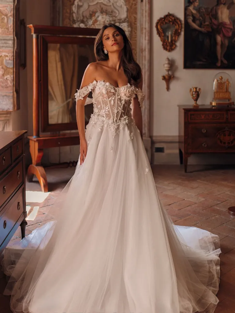 Most Beautiful Wedding Gowns Tampa Bay Blanca Bridal Lace Satin Blanca Bridal Florida39.webp