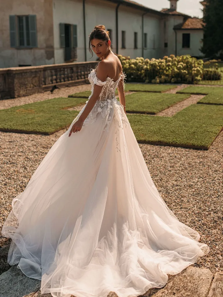 Most Beautiful Wedding Gowns Tampa Bay Blanca Bridal Lace Satin Blanca Bridal Florida51.webp