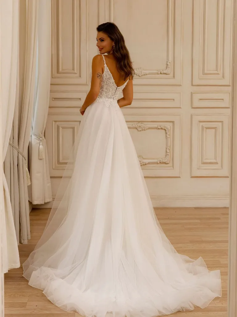 Beautiful Gowns Tampa Bay Blanca Bridal Lace Satin Blanca Bridal Florida40.webp