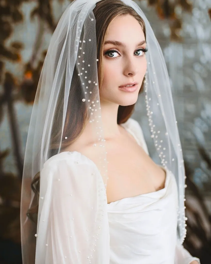 Veil with Pearls